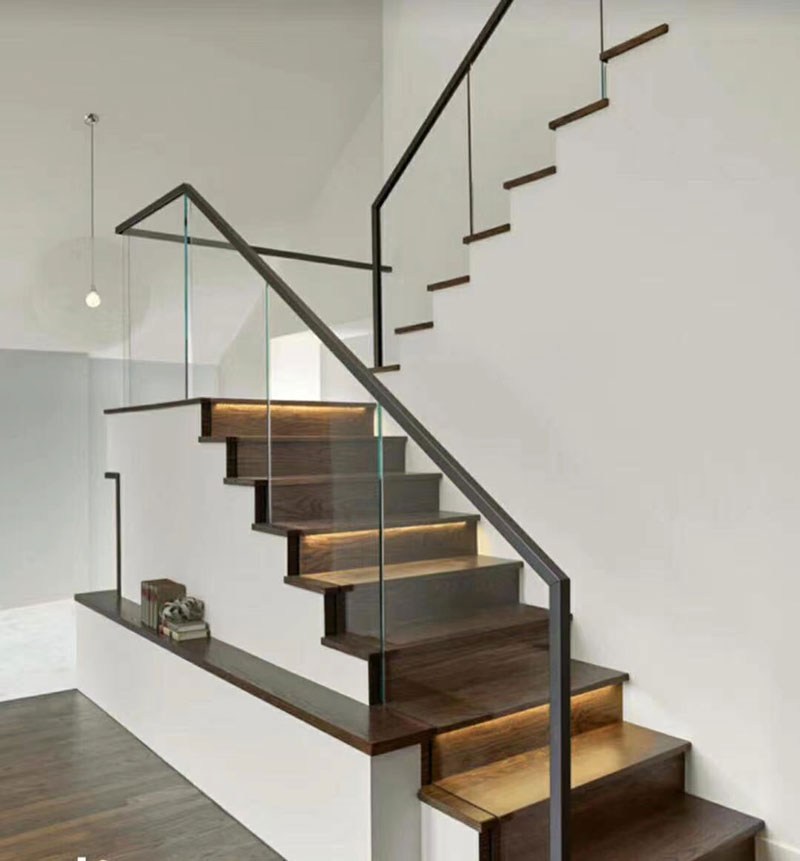 現(xiàn)代簡約復(fù)式風(fēng)格樓梯設(shè)計(jì)裝修效果圖