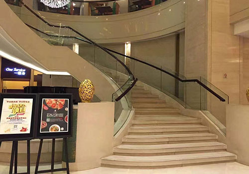 豐臺酒店裝飾玻璃樓梯定制效果圖