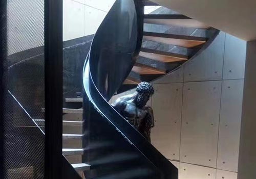 黑色旋轉弧形樓梯定制設計效果圖