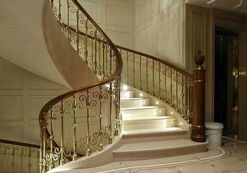 豐臺三層別墅異形樓梯設計效果圖