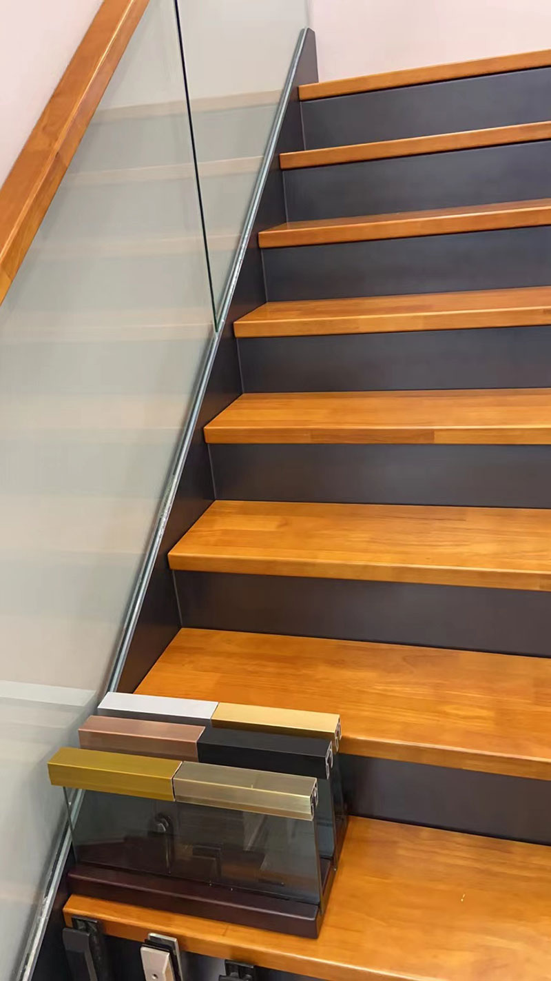 復式閣樓鋼木樓梯玻璃樓梯扶手