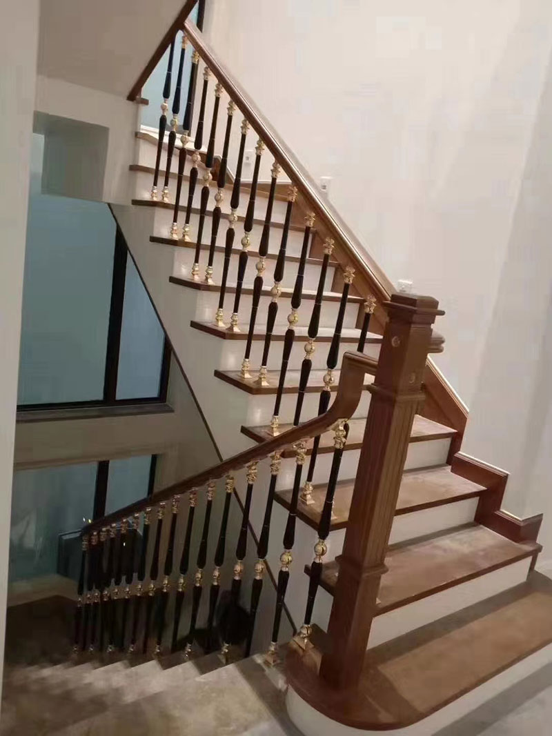 別墅不銹鋼樓梯扶手